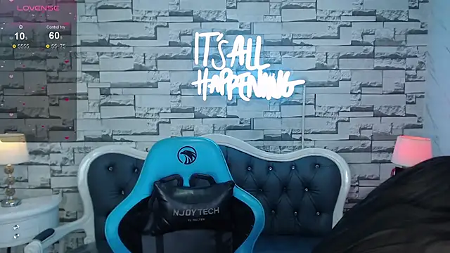 Snapshot of marilin_a chatting on 01.14.25 marilin a online show from 01.14.25