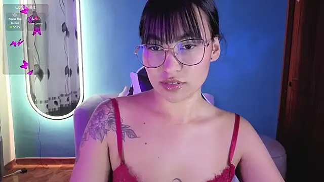 Snapshot of marilin_a chatting on 09.26.25 marilin a online show from 09.26.25