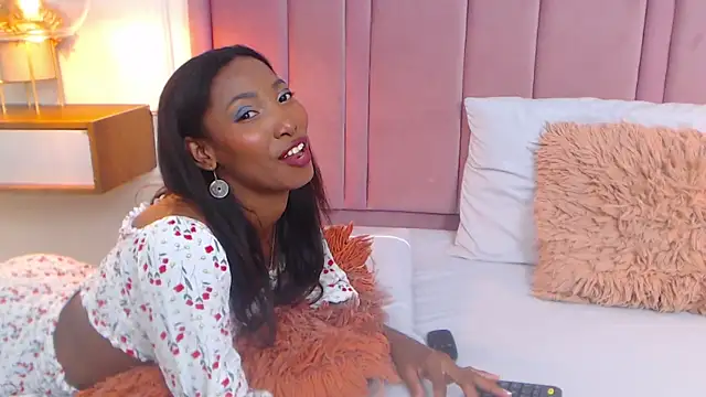 Snapshot of SabrinaDevill chatting on 01.21.25 SabrinaDevill online show from 01.21.25