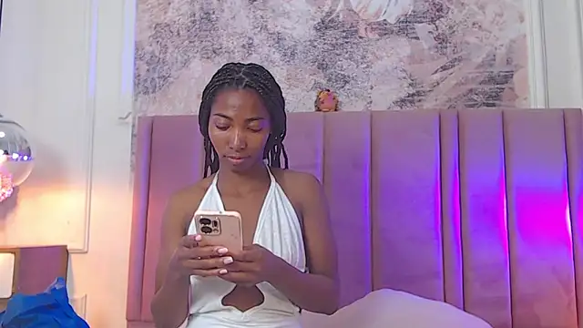 Snapshot of SabrinaDevill chatting on 06.12.26 SabrinaDevill online show from 06.12.26