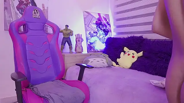 madelyn rose  online show from 05.13.26