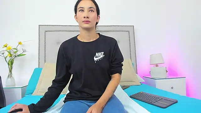 Cataleyalove ADY online show from 04.10.26