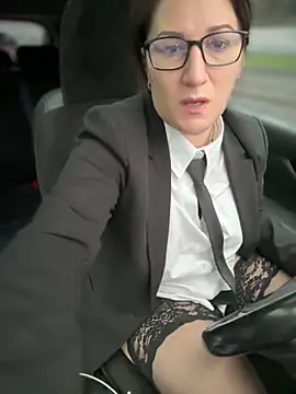 ZhenjaPoledance online show from 11.18.25