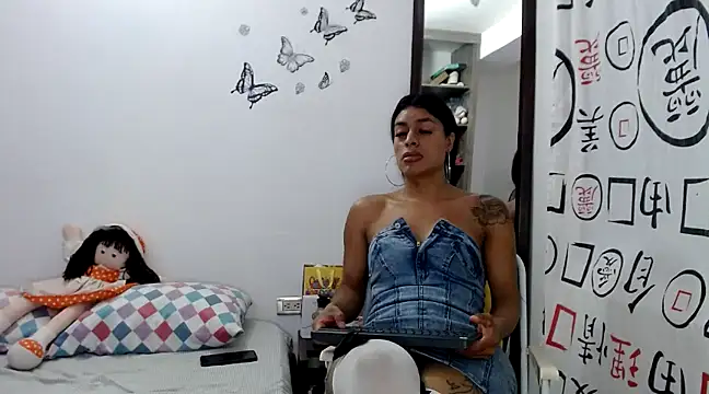 golositha29 online show from 02.21.25