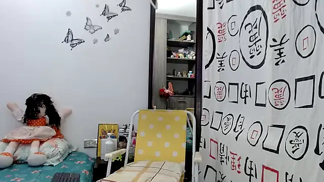 golositha29 online show from 03.17.25