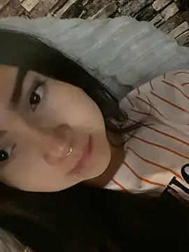 Snapshot of corallwells chatting on 02.28.26 corallwells online show from 02.28.26