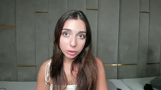 eva lim online show from 03.15.25