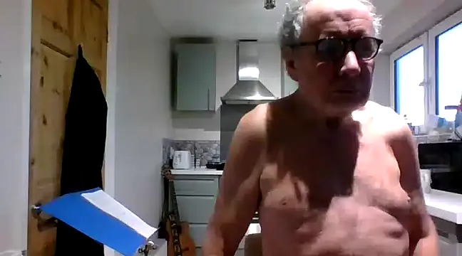 Snapshot of jimmybenido chatting on 01.31.25 jimmybenido online show from 01.31.25