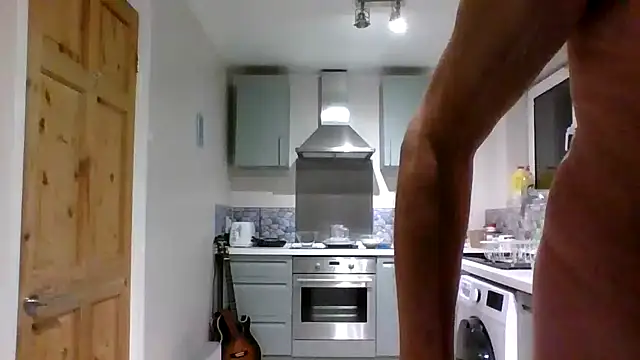 Snapshot of jimmybenido chatting on 11.22.25 jimmybenido online show from 11.22.25