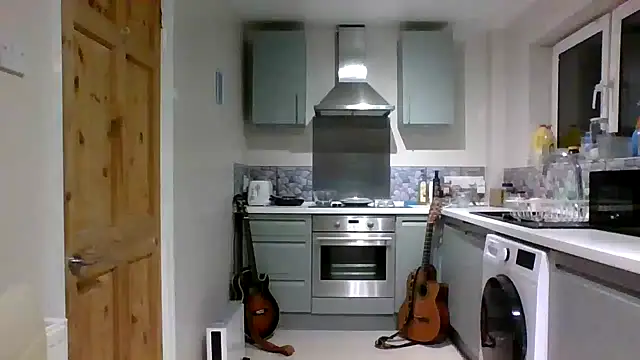 Snapshot of jimmybenido chatting on 12.14.25 jimmybenido online show from 12.14.25