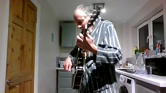 Snapshot of jimmybenido chatting on 01.07.26 jimmybenido online show from 01.07.26