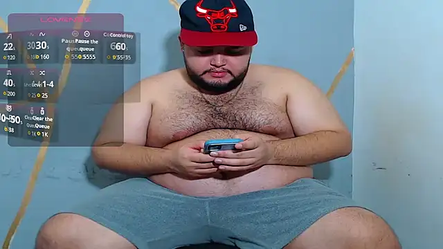 Snapshot of damian_chubby chatting on 09.09.25 damian chubby online show from 09.09.25