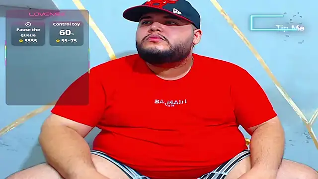 Snapshot of damian_chubby chatting on 10.16.25 damian chubby online show from 10.16.25