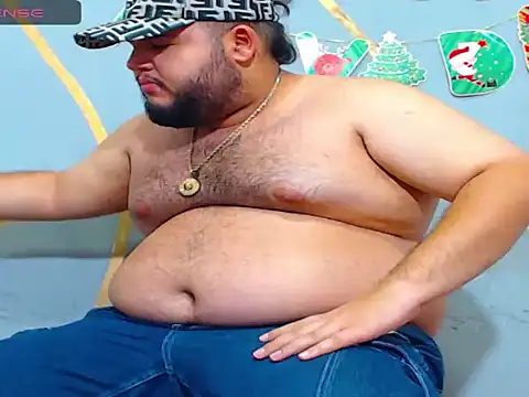 Snapshot of damian_chubby chatting on 12.03.25 damian chubby online show from 12.03.25