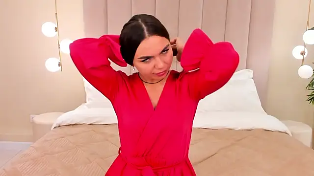 Snapshot of CamillaLarson chatting on 02.18.25 CamillaLarson online show from 02.18.25