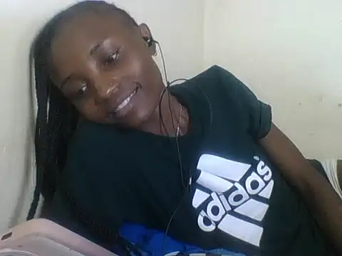 Snapshot of SexyNeedle22 chatting on 03.12.25 SexyNeedle22 online show from 03.12.25