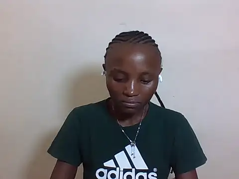 Snapshot of SexyNeedle22 chatting on 09.22.25 SexyNeedle22 online show from 09.22.25