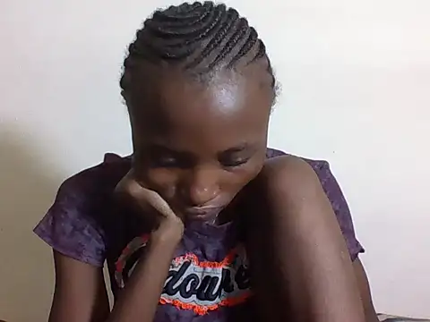 Snapshot of SexyNeedle22 chatting on 09.24.25 SexyNeedle22 online show from 09.24.25