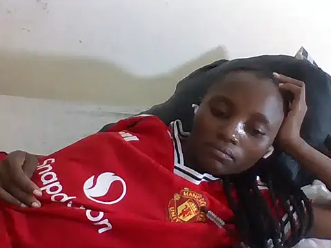 Snapshot of SexyNeedle22 chatting on 10.01.25 SexyNeedle22 online show from 10.01.25