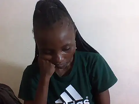 Snapshot of SexyNeedle22 chatting on 11.30.25 SexyNeedle22 online show from 11.30.25