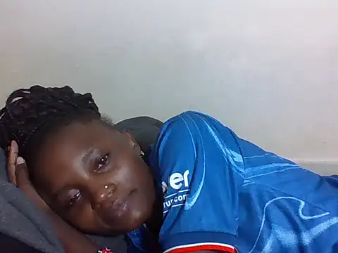 Snapshot of SexyNeedle22 chatting on 12.02.25 SexyNeedle22 online show from 12.02.25