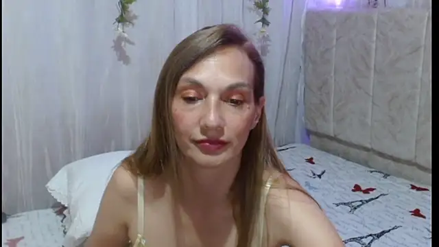 italagomez  online show from 03.20.25