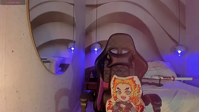 IamNayuta online show from 03.17.25