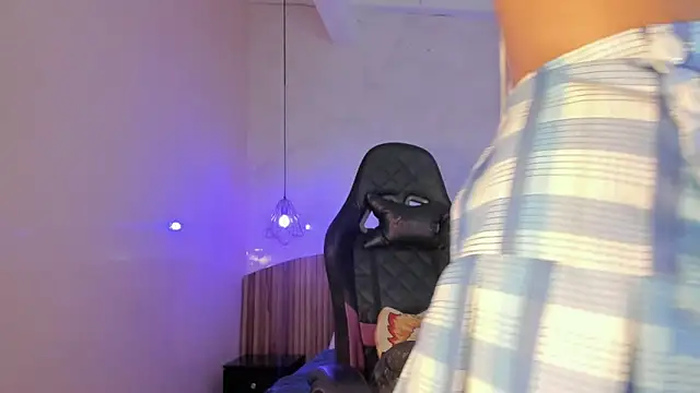 Snapshot of IamNayuta chatting on 02.04.26 IamNayuta online show from 02.04.26