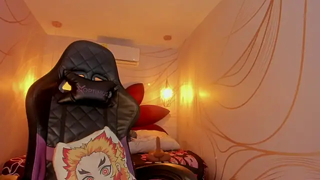 Snapshot of IamNayuta chatting on 02.04.26 IamNayuta online show from 02.04.26