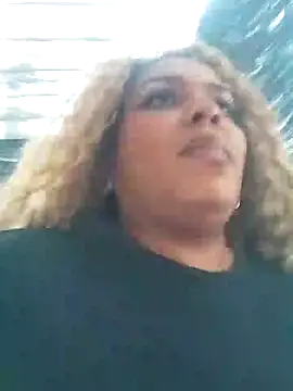 ELLA KELLY online show from 02.12.26