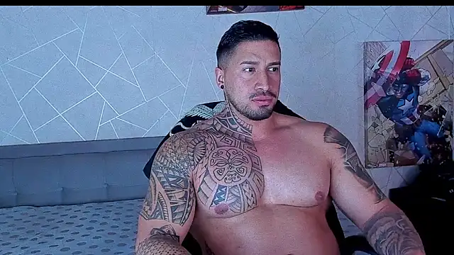Snapshot of Cristian_Walker chatting on 06.19.26 Cristian Walker online show from 06.19.26