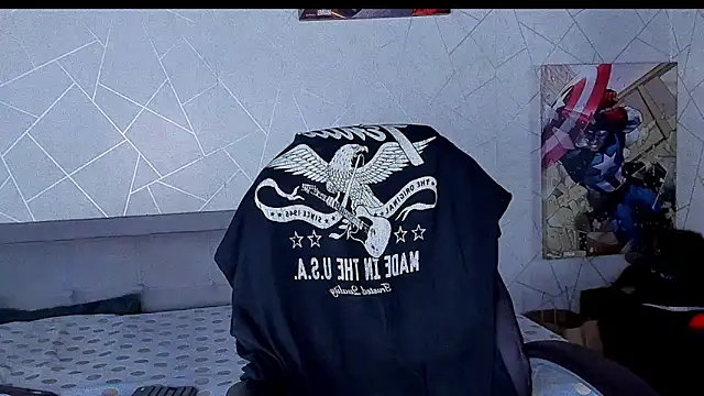 Snapshot of Cristian_Walker chatting on 06.20.26 Cristian Walker online show from 06.20.26