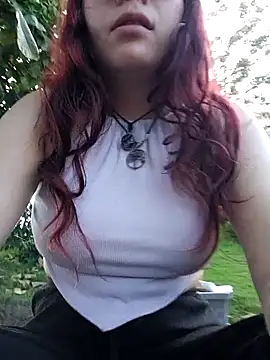 Erza escarleth online show from 06.24.26