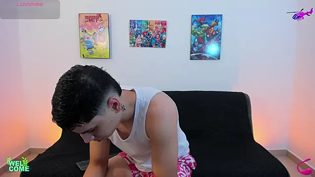 jonathanjoestar  online show from 09.19.25