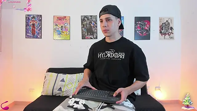 jonathanjoestar  online show from 12.21.25