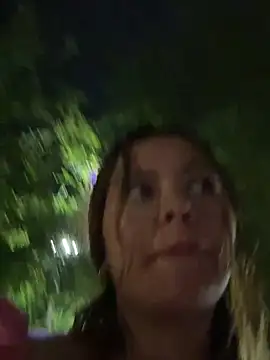 lalilamassu1 online show from 02.10.25