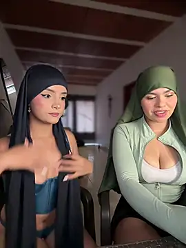 lalilamassu1 online show from 02.20.26