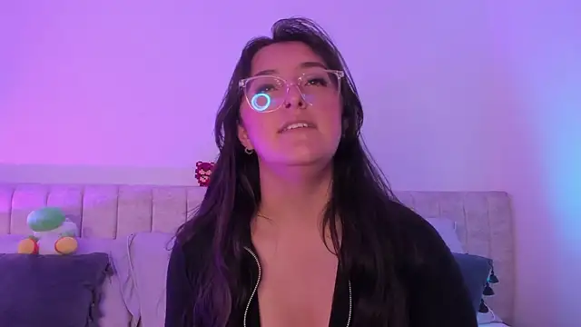 Kathia Morelli online show from 02.13.25