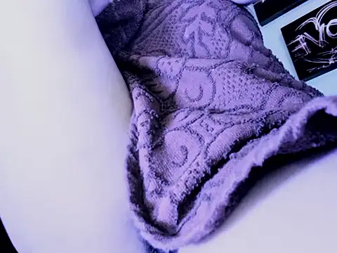 Snapshot of kuromi69 chatting on 02.10.26 kuromi69 online show from 02.10.26