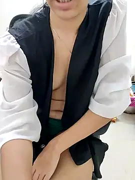 Snapshot of Angel_Anamika chatting on 09.17.25 Angel Anamika online show from 09.17.25