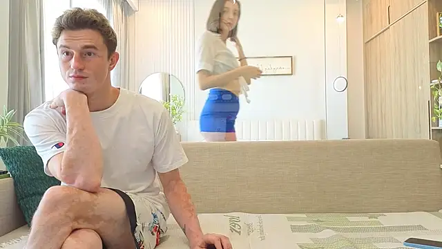 Morning Stars online show from 04.10.26