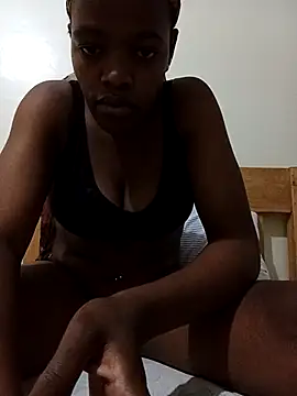 Snapshot of Sweatie_babies chatting on 10.16.25 Sweatie babies online show from 10.16.25