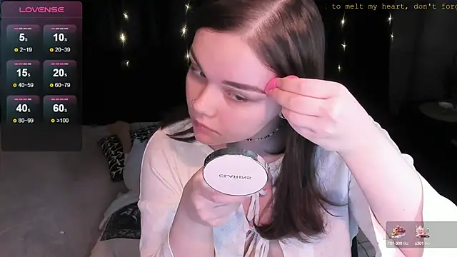 EvaBae online show from 12.26.24