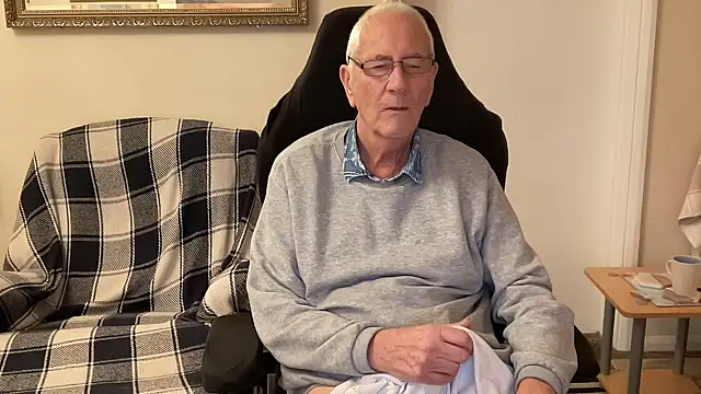 cutaboverest online show from 11.15.25