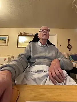 cutaboverest online show from 12.16.25