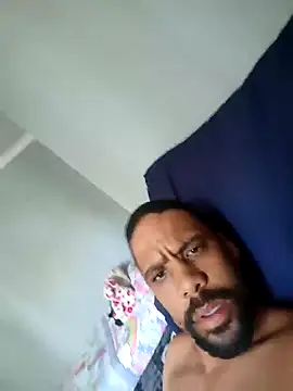 Snapshot of Tigermanboy chatting on 01.19.25 Tigermanboy online show from 01.19.25