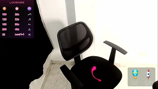 Snapshot of vanne_summer_ chatting on 02.22.26 vanne summer online show from 02.22.26