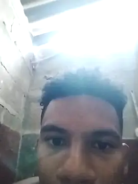 Snapshot of Gutierrez6383 chatting on 03.20.25 Gutierrez6383 online show from 03.20.25