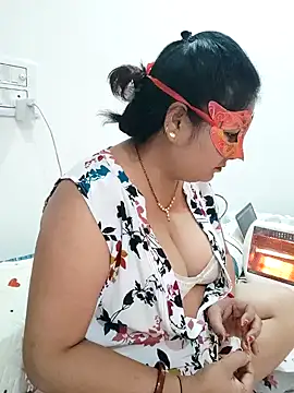 Snapshot of BBW_HOT_COUPLE chatting on 01.09.25 BBW HOT COUPLE online show from 01.09.25