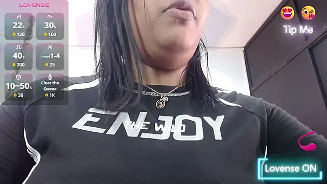 ozuna sex online show from 10.21.25